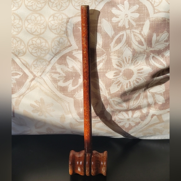 Vintage Wooden Gavel - Picture 8 of 8
